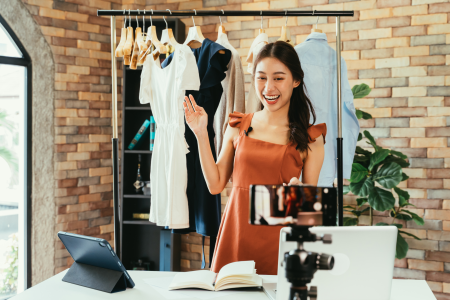 5.2.23 - Blog Post Cover Photo - The Impact of AI on Targeted Advertising How AI is Changing the Way Advertisers Reach Their Audiences, and What That Means for Consumers